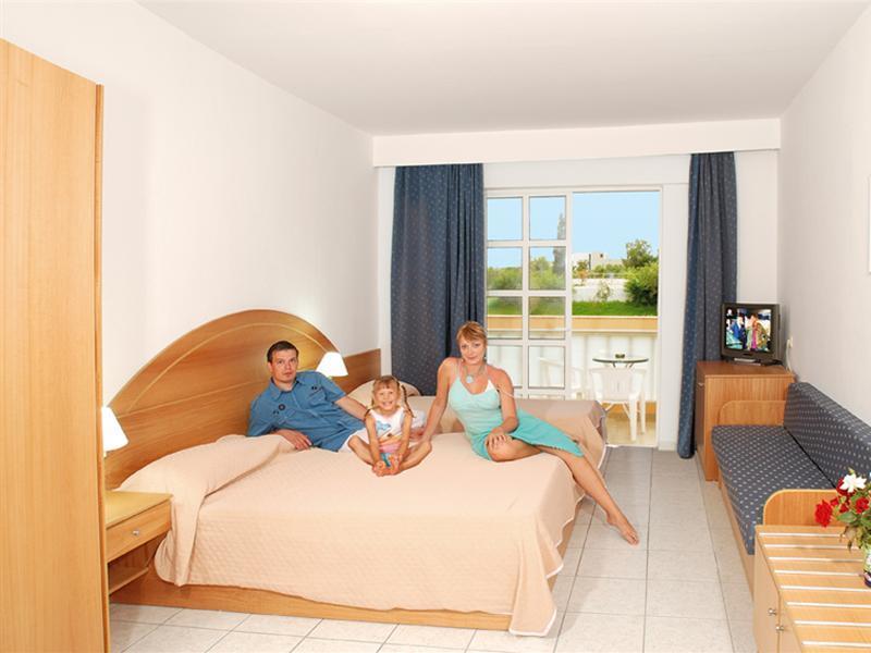 Alfa Hotel Kolymbia Exteriör bild